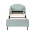 **Lit moderne en tissu vert avec sommier à lattes**